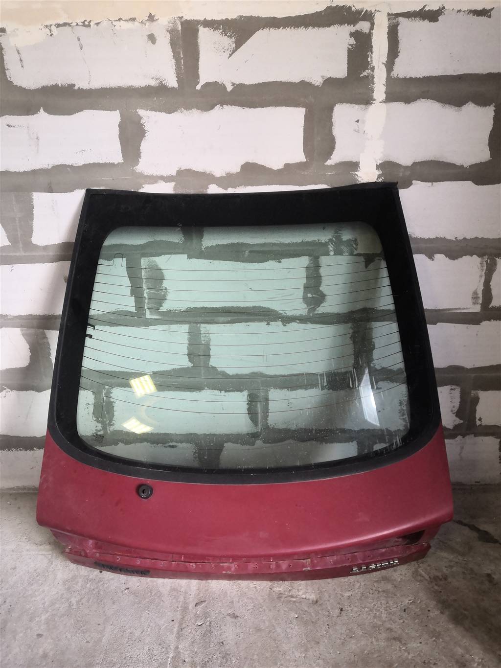 Renault Laguna 94-99 для Стекло двери багажника