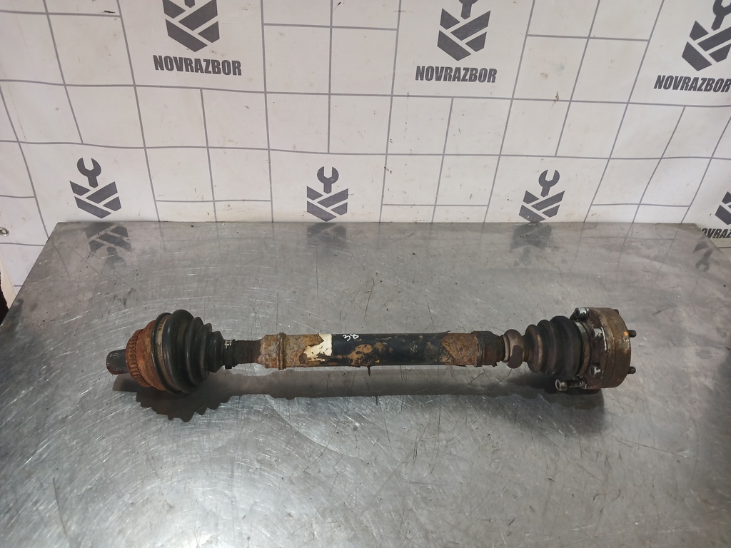 Audi A6 (C4) 1994-1997 для Полуось передняя левая