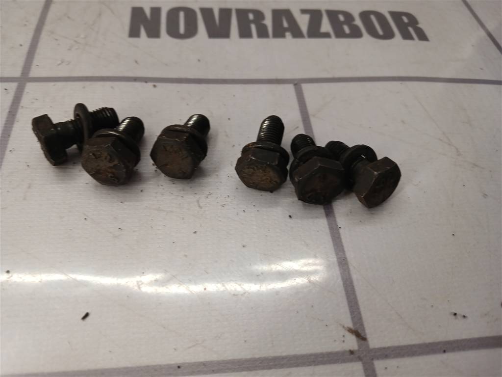 Kia Spectra 2001-2011 для Болт