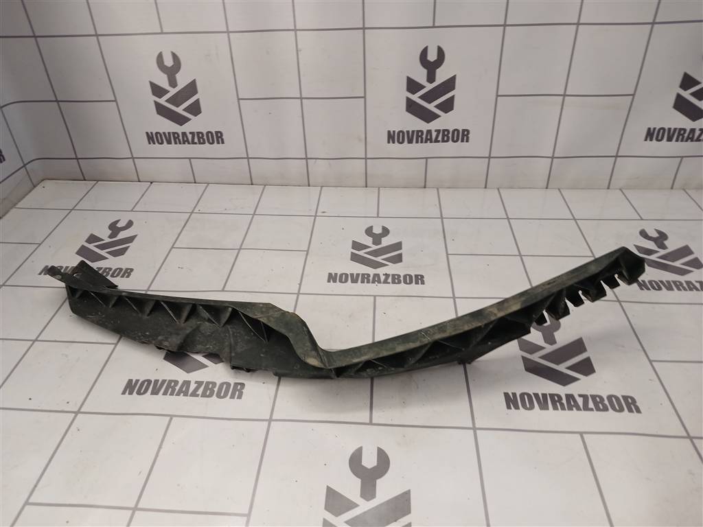 Skoda Octavia A5 1Z   04-13 для Направляющая переднего бампера правая