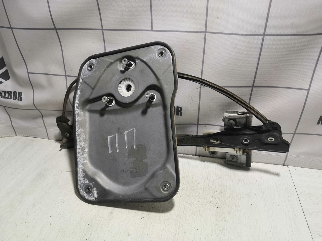 Skoda Fabia 2007-2015 для Стеклоподъемник электр. передний правый