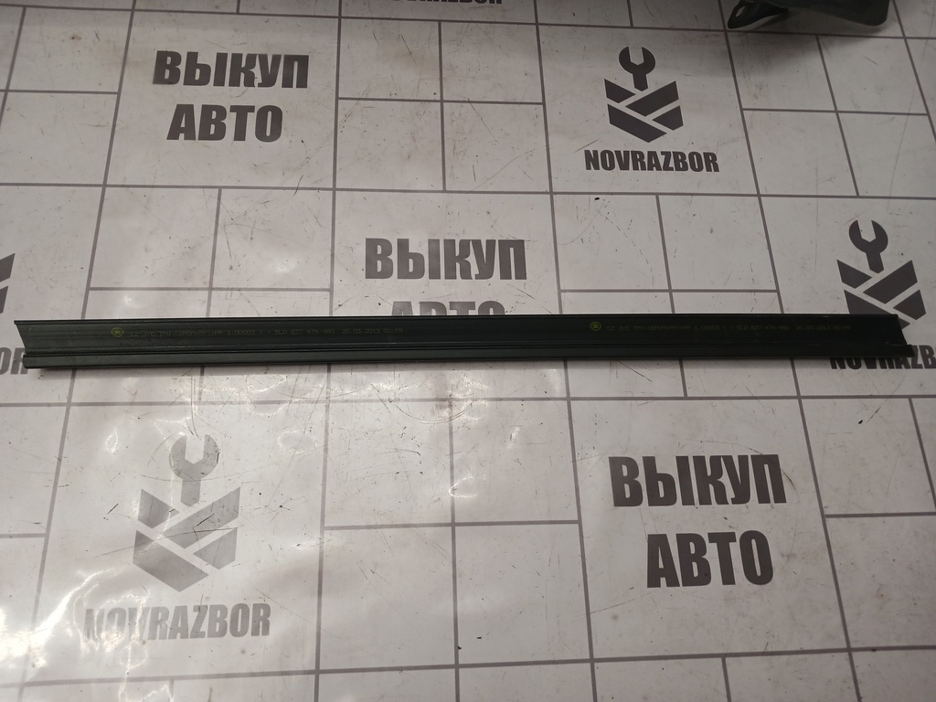 Skoda Yeti 2009-2018 для Накладка стекла переднего левого