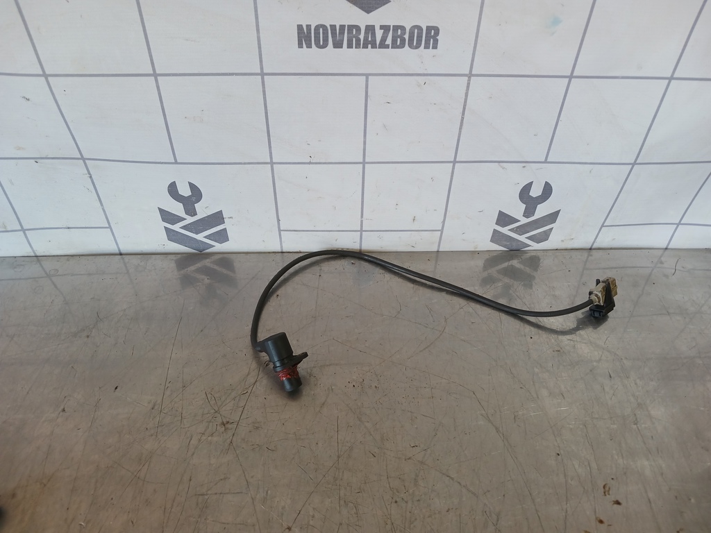 Audi A6 (C4) 1994-1997 для Датчик положения коленвала