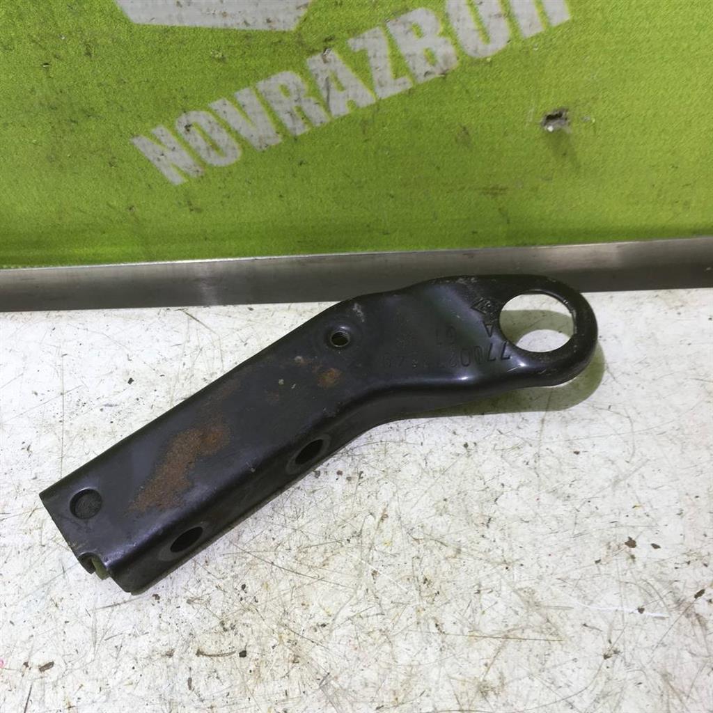 Renault Megane 96-99 для Кронштейн двигателя