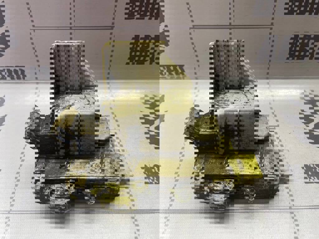 Ford Focus 1 1998-2004 для Замок двери передней левой