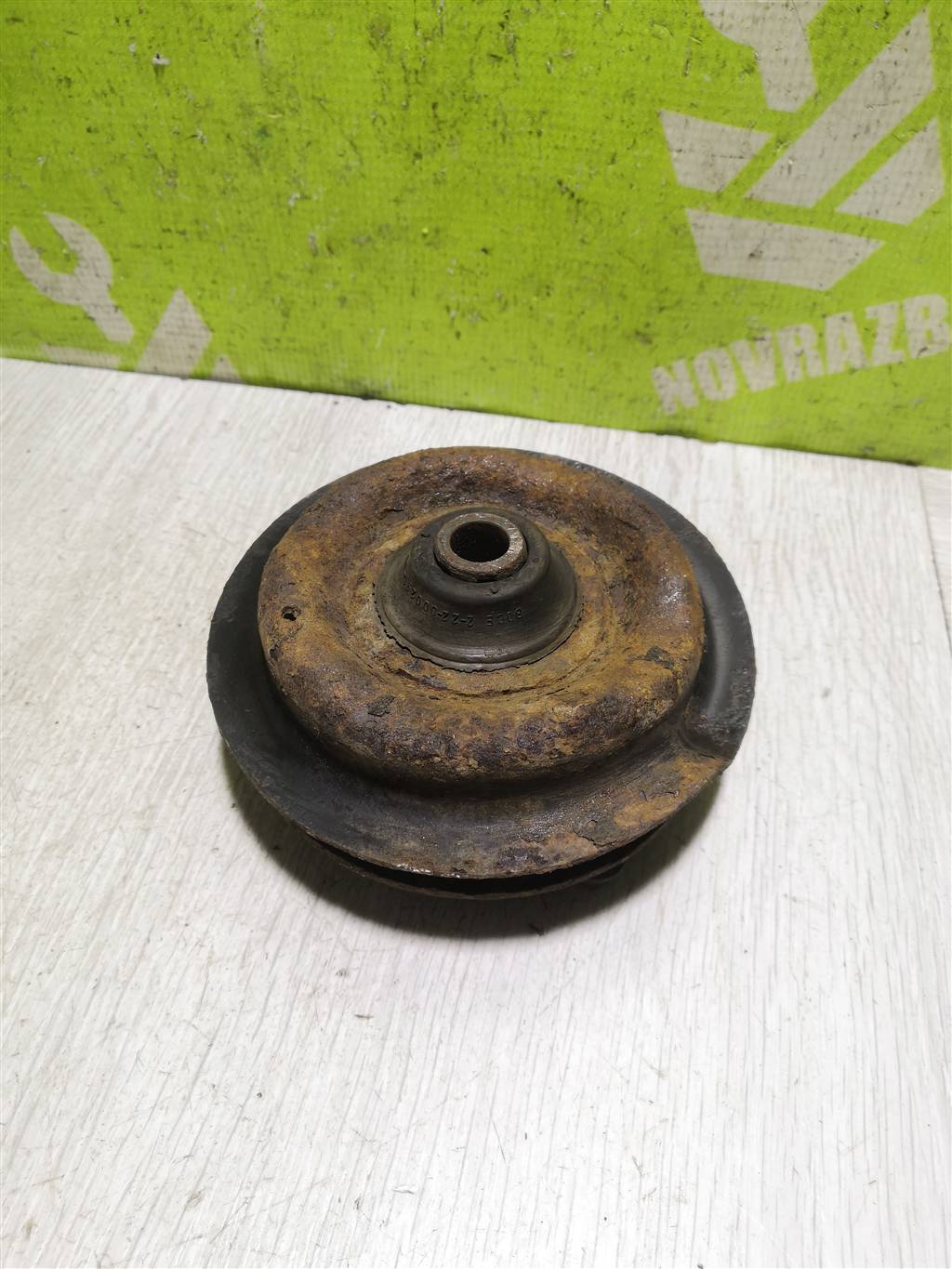 BMW 7-серия E32 1986-1994 для Опора переднего амортизатора