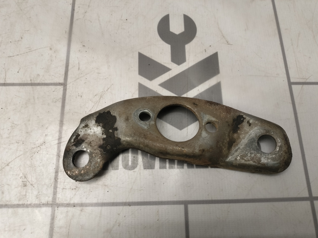 Daewoo Nexia 95-16 для Кронштейн (сопут. товар)