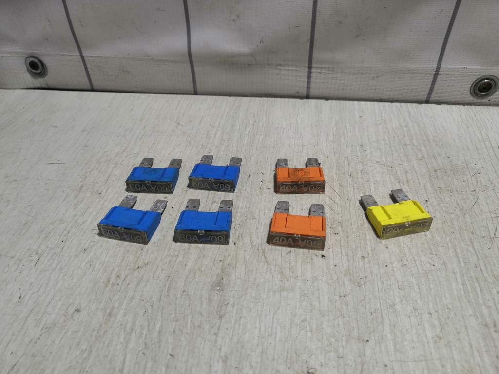 Opel Astra G 1998-2005 для Предохранитель