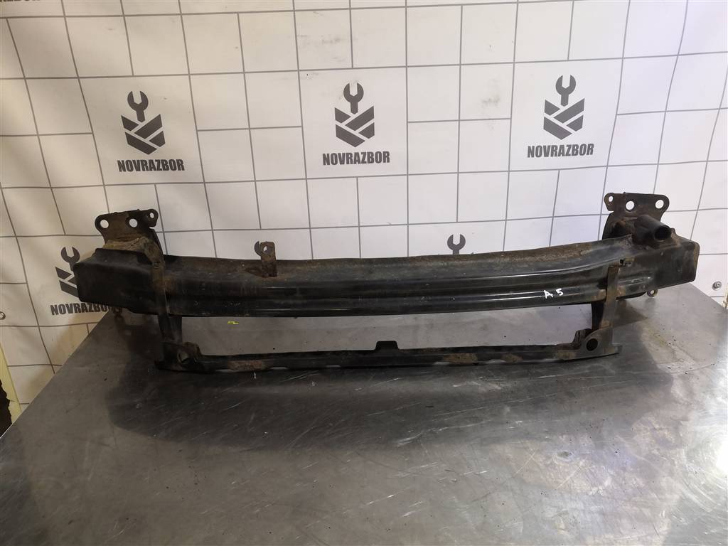 Skoda Octavia A5 1Z   04-13 для Усилитель переднего бампера