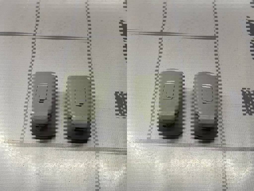 Ford Focus 2 05-08 для Крючок солнцезащитного козырька