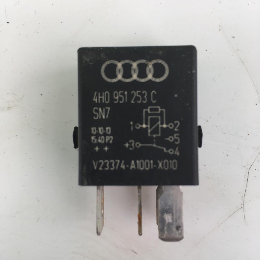 VW Golf 6 09-12 для Реле