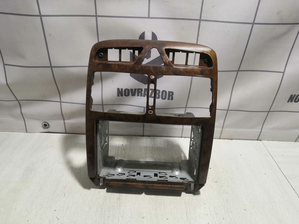 Peugeot 307 2001-2008 для Рамка магнитолы