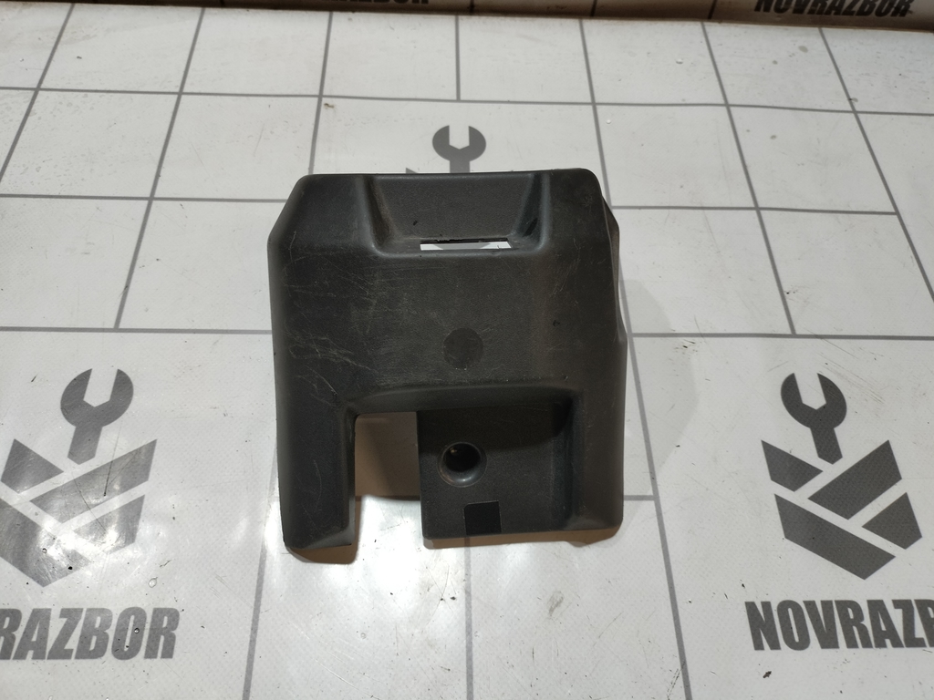 Volvo 440 1992-1994 для Кожух рулевой колонки нижний