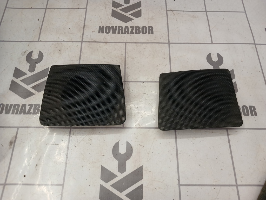 VW Passat B4 94-96 для Динамик