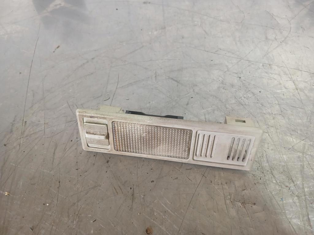 Audi 80  90  B3  86-91 для Плафон салонный