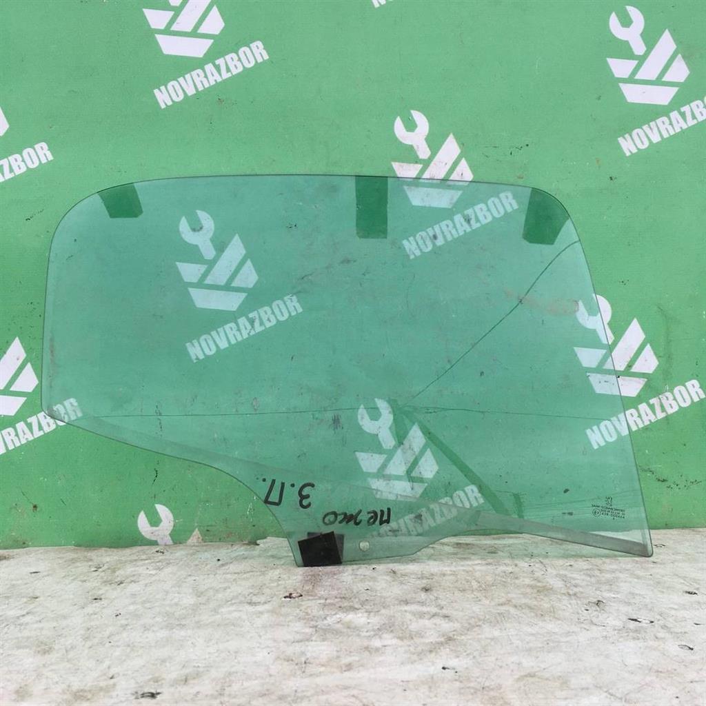 Peugeot 206 98-12 для Стекло двери задней правой