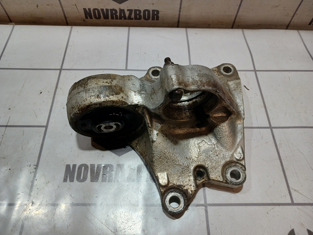 Peugeot 307 2001-2008 для Кронштейн промежуточного вала