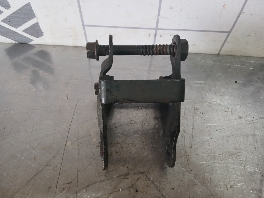 Kia RIO 1 2000-2004 для Кронштейн опоры двигателя