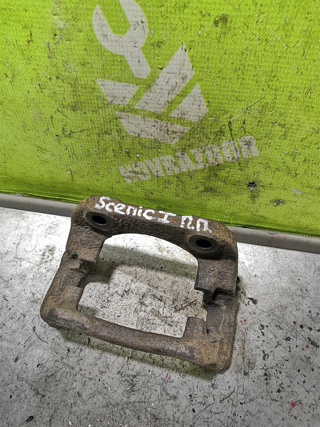 Renault Scenic 96-99 для Скоба суппорта переднего