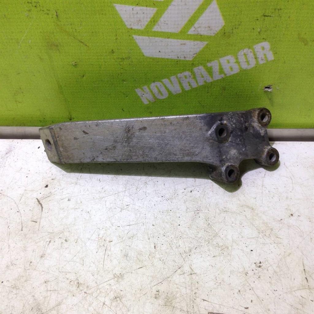 BMW 3-серия E30 82-91 для Кронштейн двигателя левый