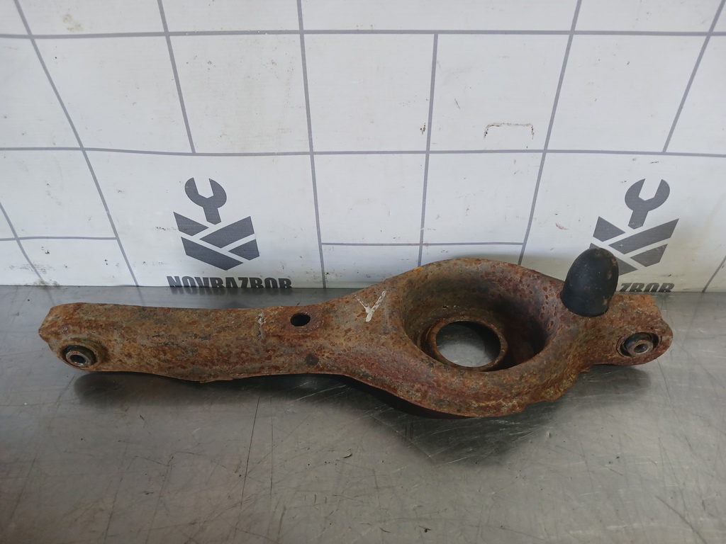 Mazda Mazda 3  BK  02-09 для Рычаг задний нижний