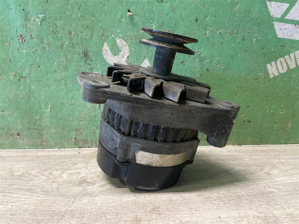 VW Golf 3 Vento 91-97 для Генератор