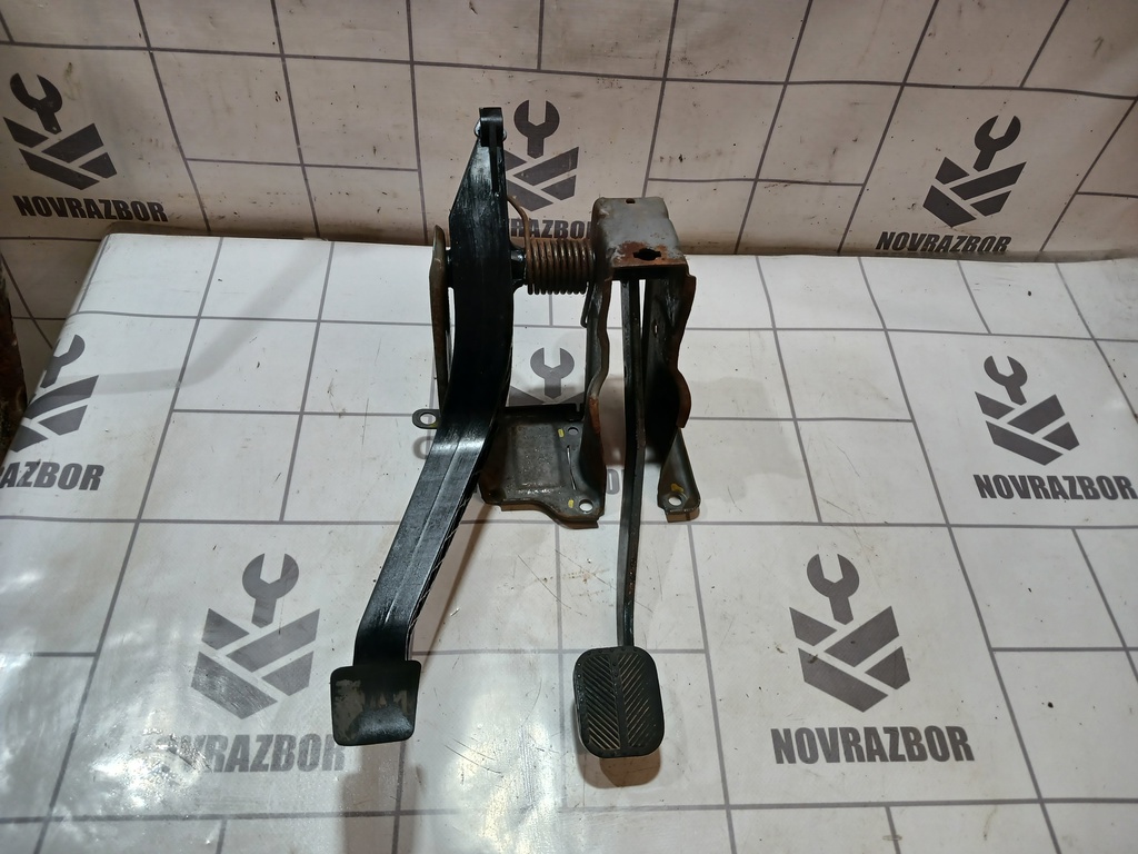 Renault Logan 2005-2014 для Блок педалей