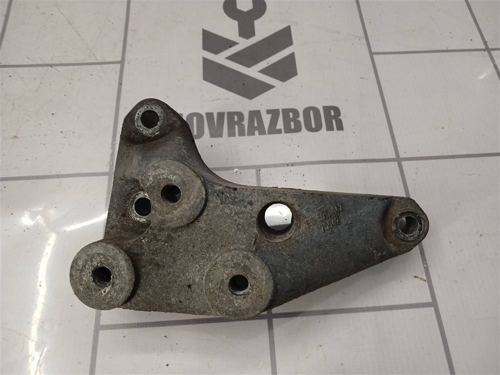 Opel Zafira A 99-05 для Кронштейн КПП