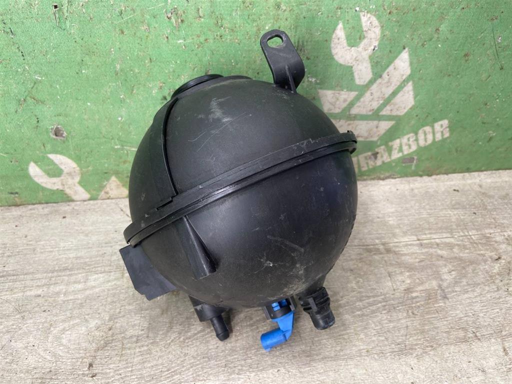 BMW X3 F25 2010-2017 для Бачок расширительный