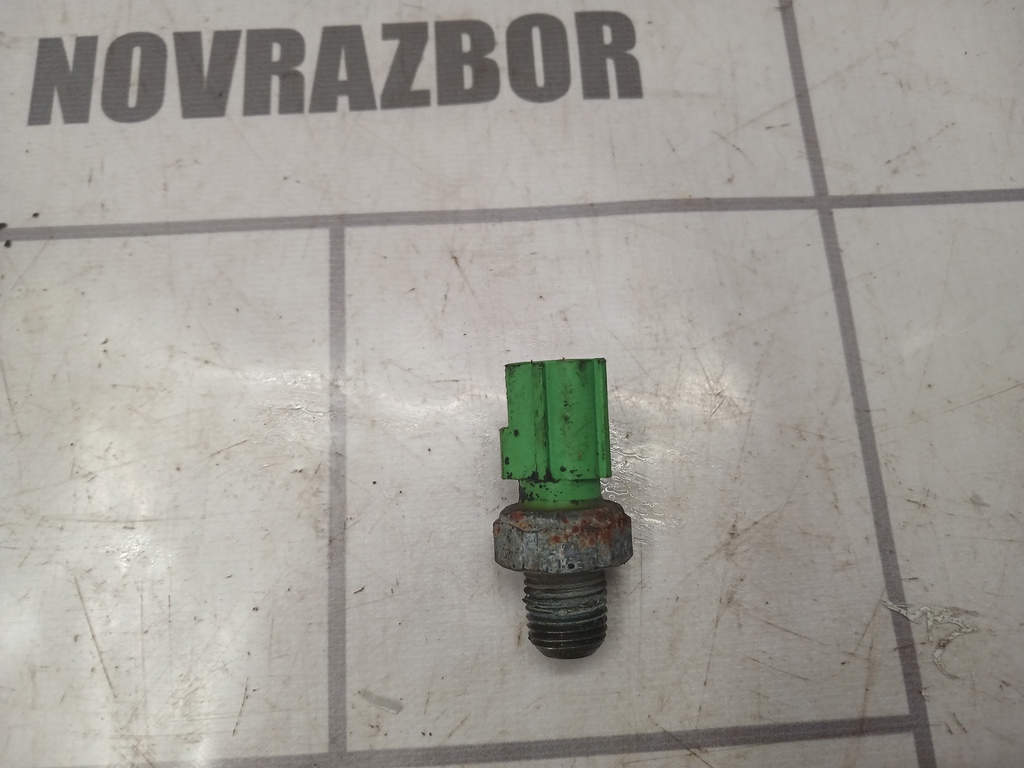 Ford Focus 2 05-08 для Датчик давления масла