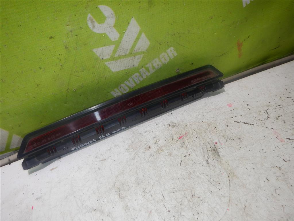VW Passat B5 96-00 для Фонарь задний (стоп сигнал)
