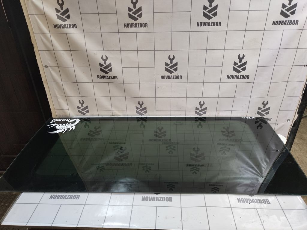 Ford Transit 06-13 для Стекло двери сдвижной