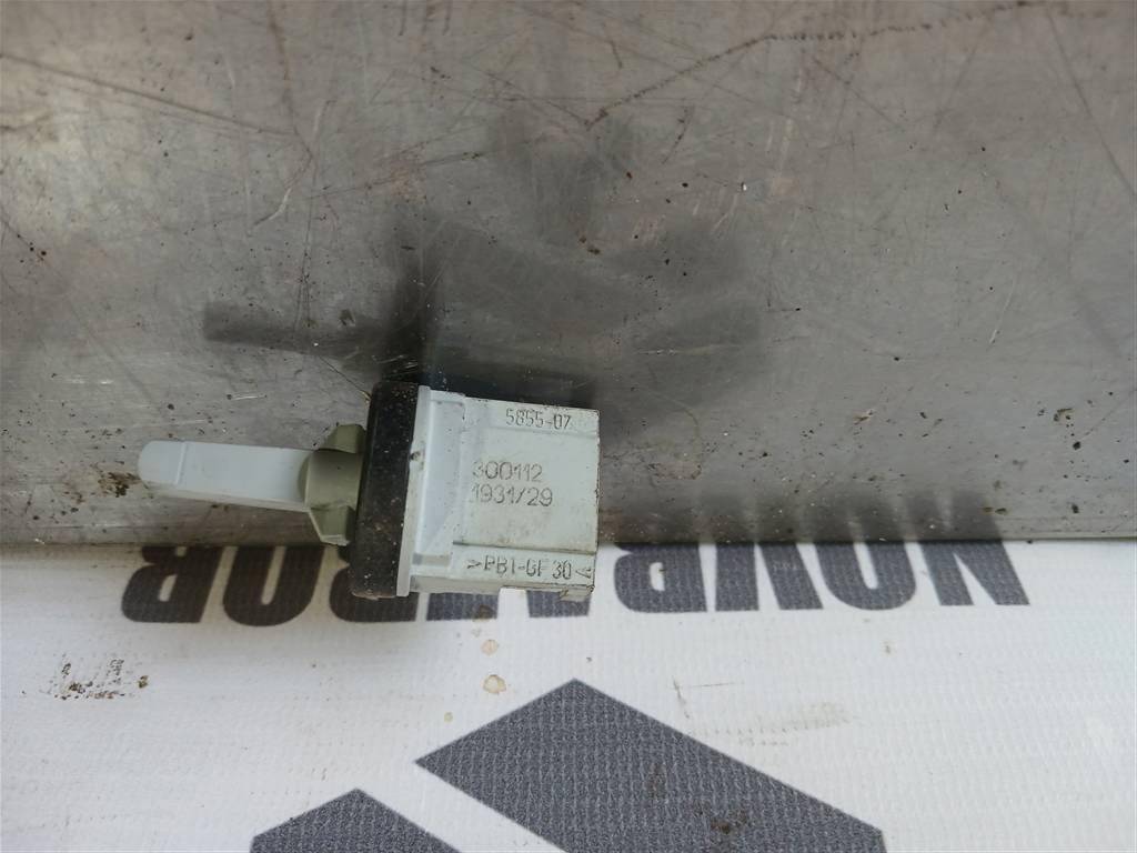 Skoda Octavia A5 1Z   04-13 для Датчик температуры воздуха