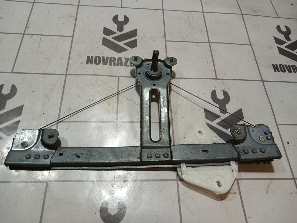 Renault Logan 2005-2014 для Стеклоподъемник механ. задний левый