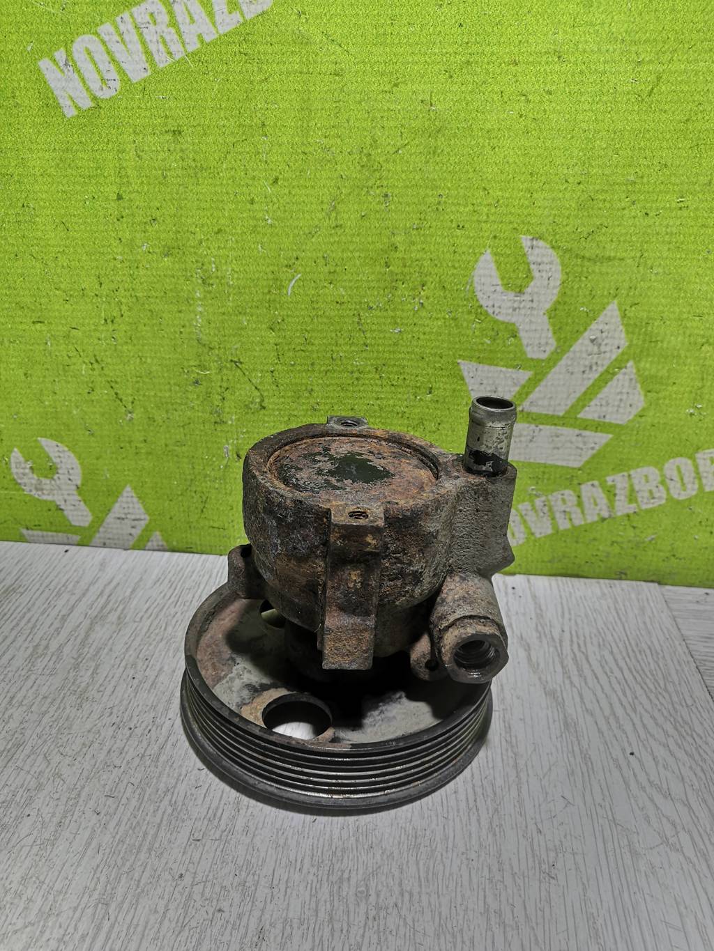 Renault Clio 2 Symbol 1998-2008 для Насос гидроусилителя