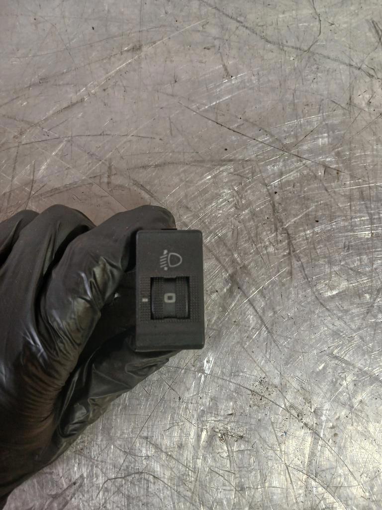 Audi 80  90  B3  86-91 для Кнопка корректора фар