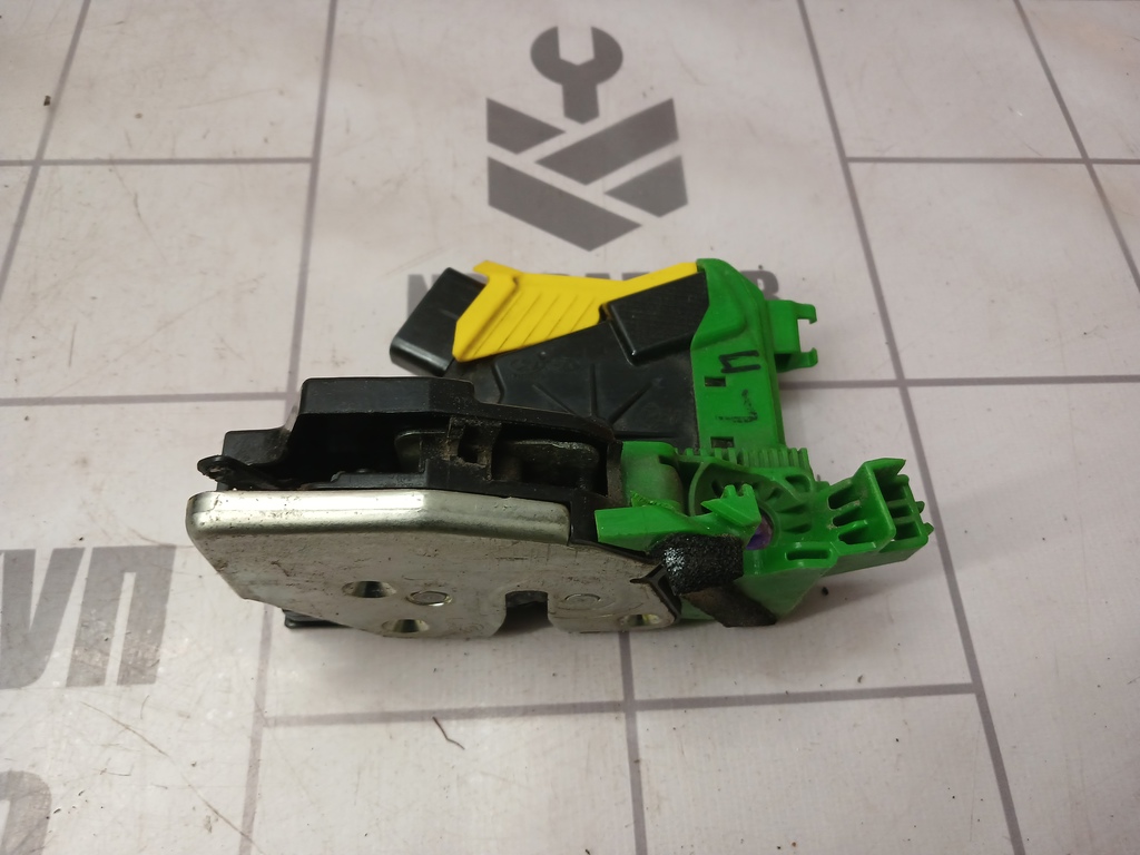 Kia Sorento 3 (UM) Prime 2015-2020 для Замок двери передней левой