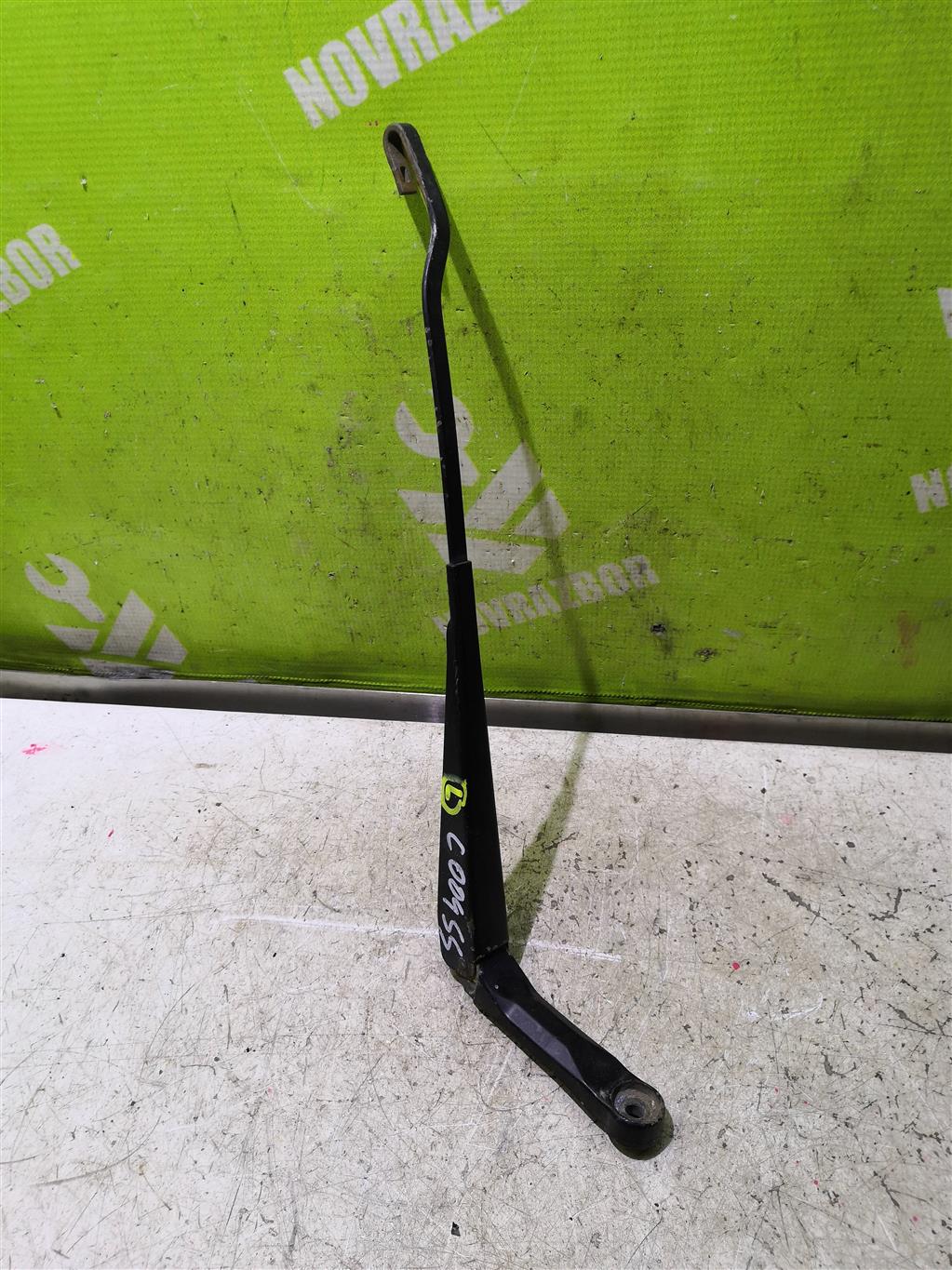 Seat Cordoba 1996-1999 для Поводок стеклоочистителя передний левый