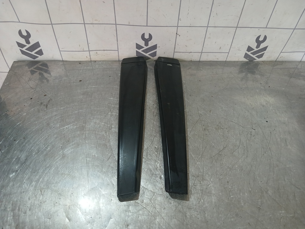 Audi A6 (C4) 1994-1997 для Накладка стойки