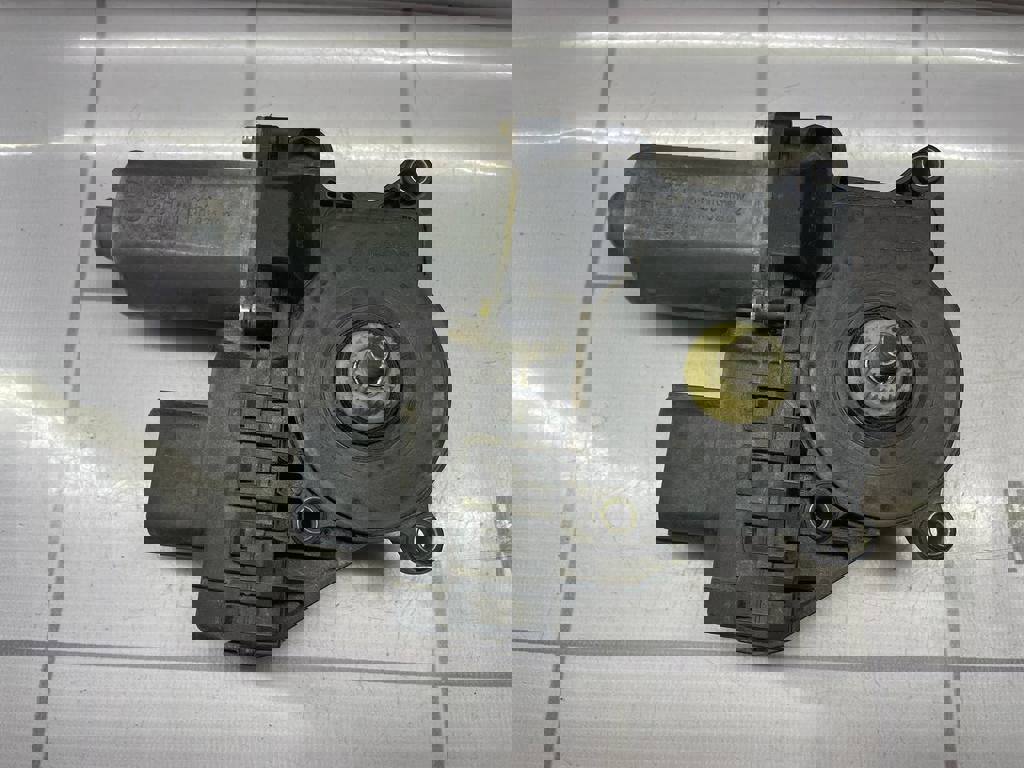 Ford Focus 1 1998-2004 для Моторчик стеклоподъемника