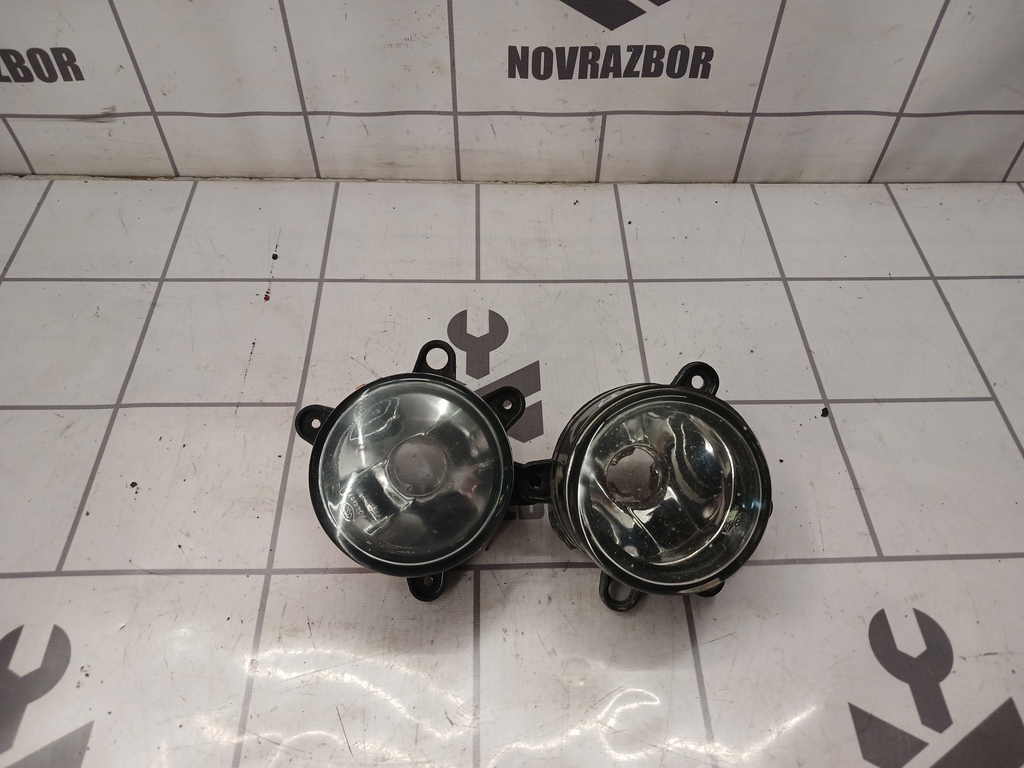 Faw Besturn B50 2009-2016 для Фара противотуманная