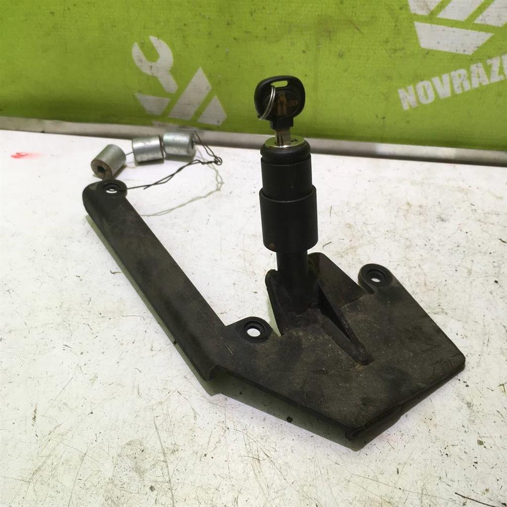 Kia Cerato 2004-2008 для Блокиратор КПП