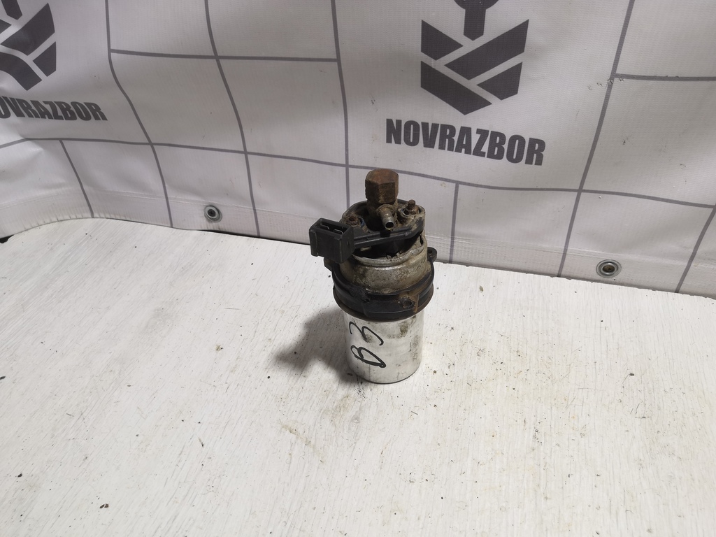 VW Passat  B3  1988-1993 для Насос топливный электро