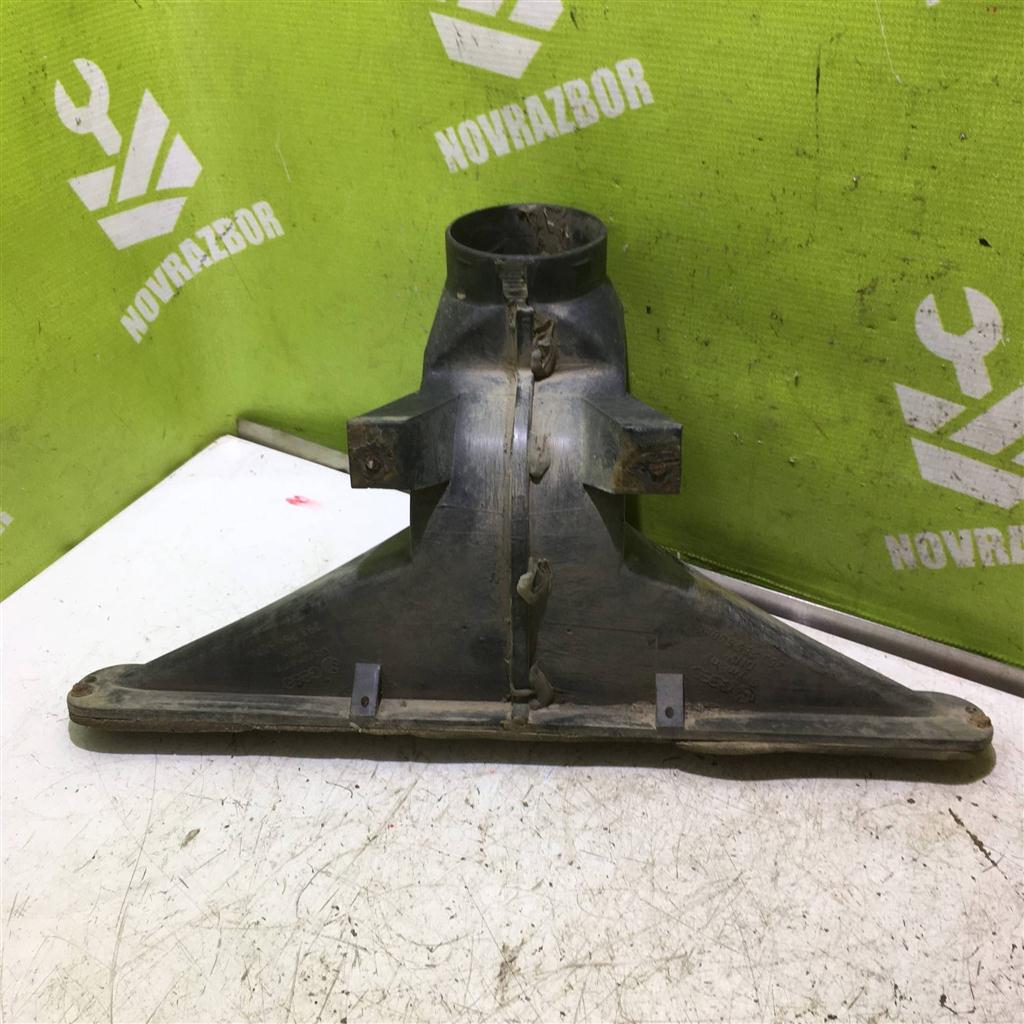 VW Transporter T2 T3 79-92 для Воздухозаборник (внутри)