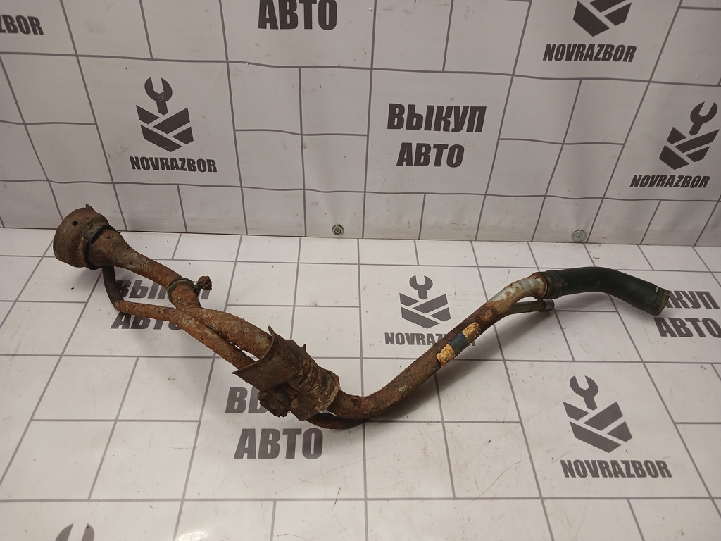 Ford Focus 1 1998-2004 для Горловина топливного бака