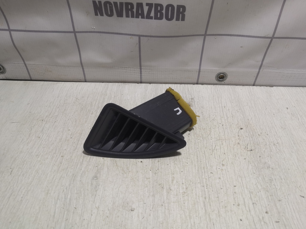 Nissan Primera P11 96-02 для Дефлектор воздушный