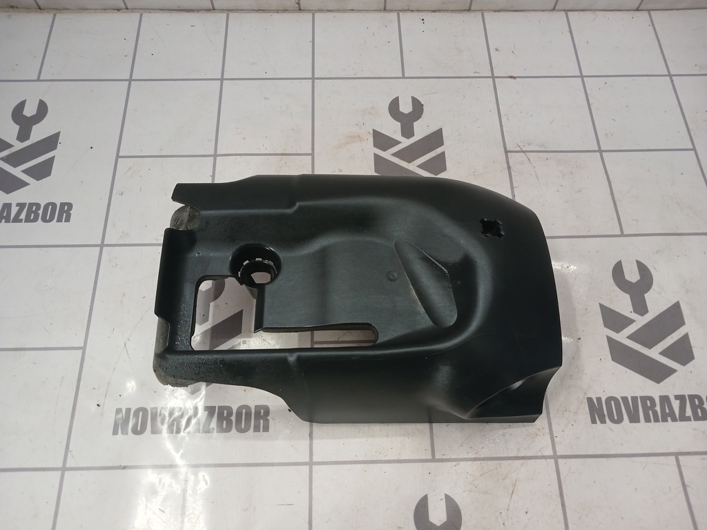 Ford Focus 2 05-08 для Кожух рулевой колонки нижний