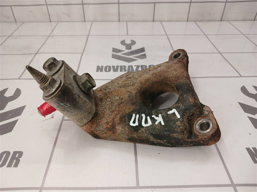 Chevrolet Aveo T200 03-08 для Кронштейн КПП левый