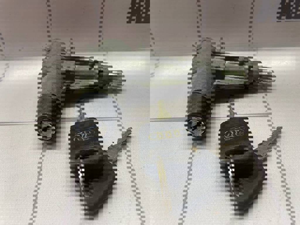 Audi 80  90  B3  86-91 для Замок зажигания