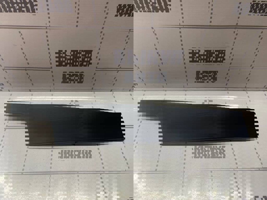 Renault Megane 3 09-16 для Накладка двери передней левой